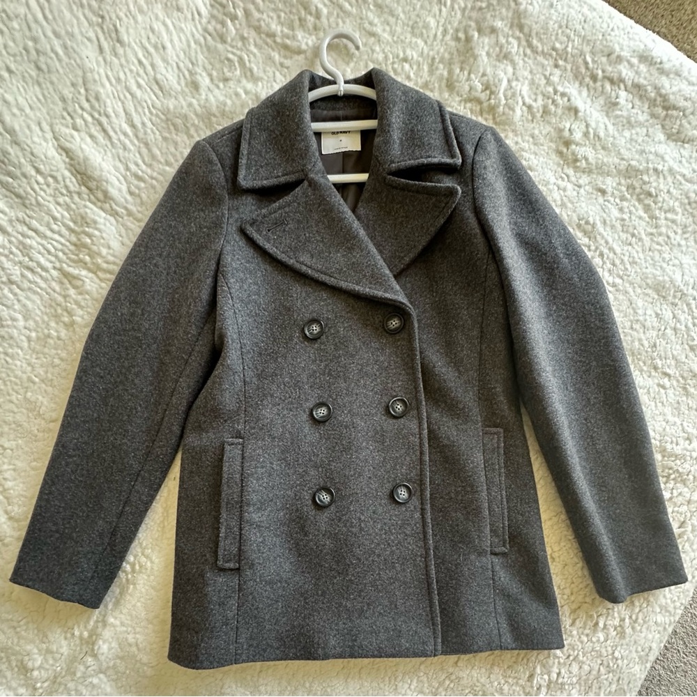 Old Navy Women’s gray pea coat